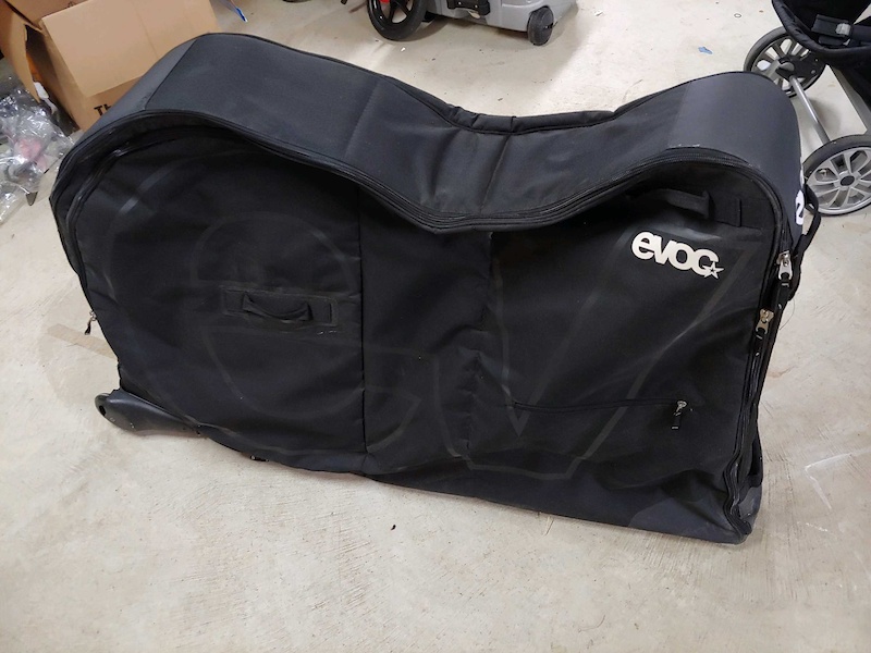 Evoc travel bag For Sale