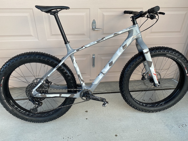 Specialized fatboy comp clearance carbon 2019