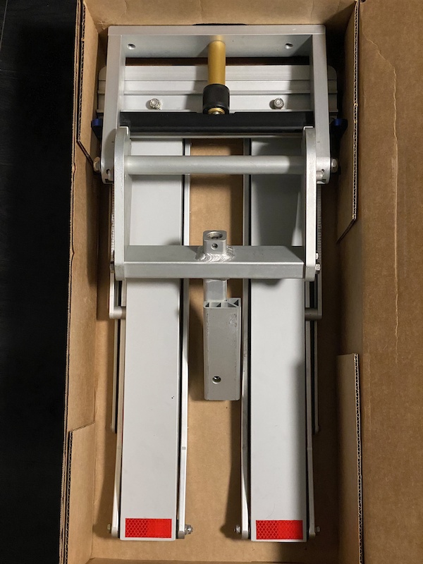 2020 1UP 1.25” 2” Quik Rack Single Silver For Sale