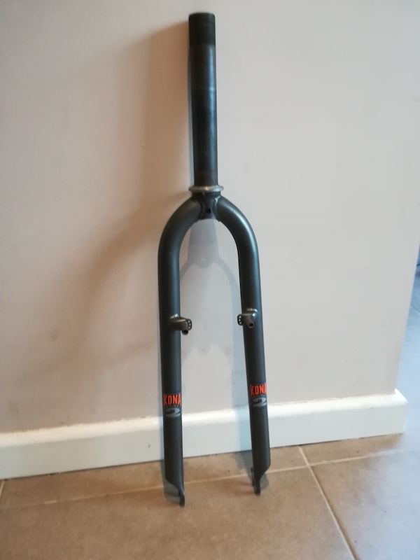 Kona Project 2 Threaded 26 inch for V brake For Sale