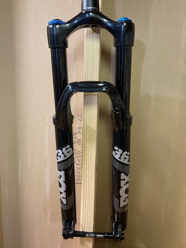 2022 Fox Rhythm 36 w/Grip 2 For Sale