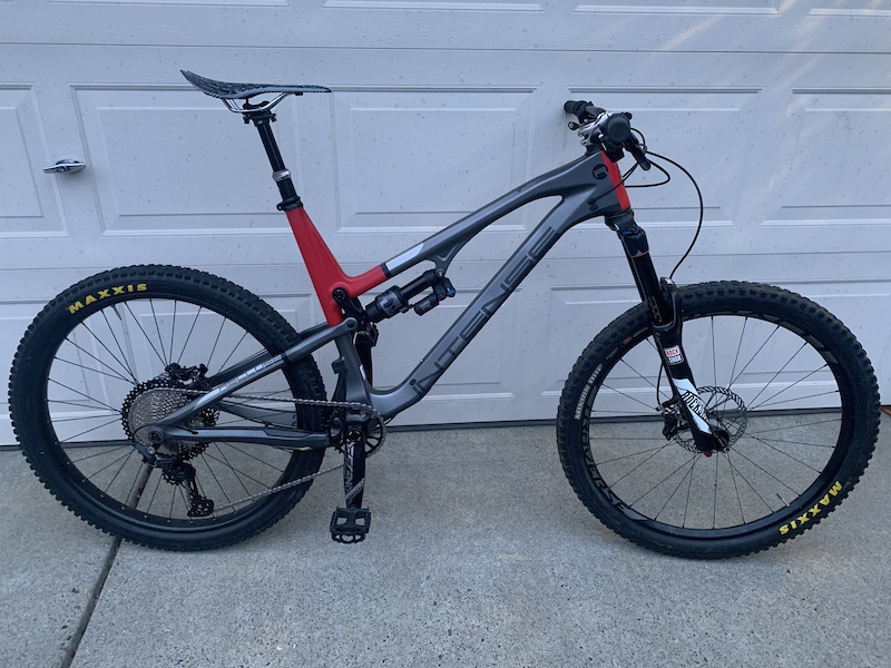 intense recluse carbon