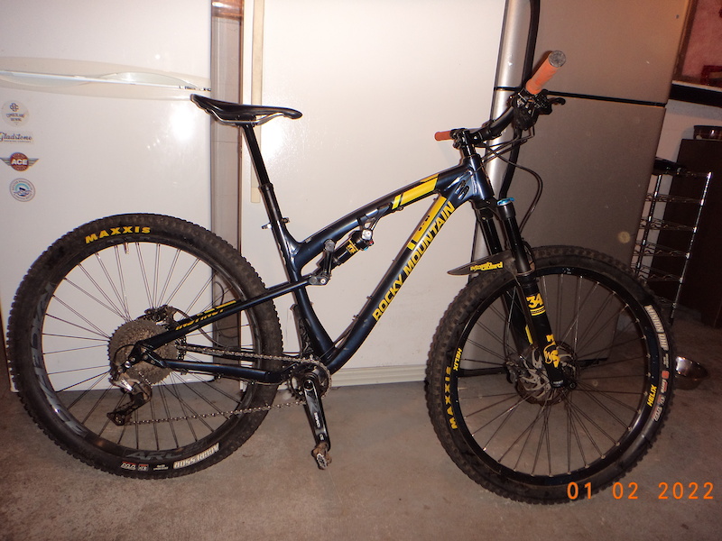 2017 rocky mountain instinct 950