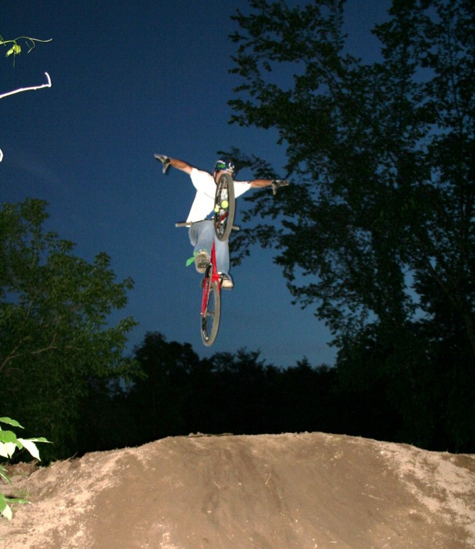 Tuck no hander i croped it and brightened it up