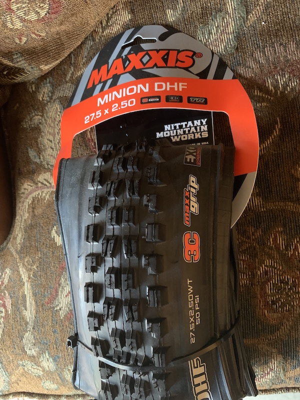 maxxis dhf 27.5 x2 5