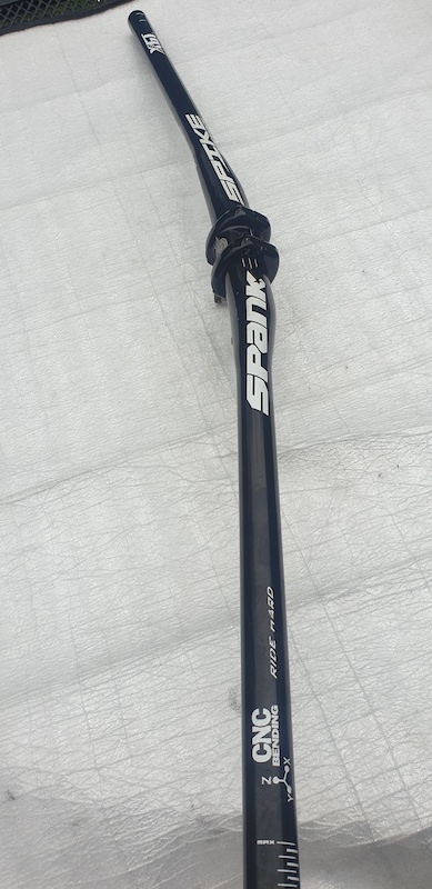spank spike handlebar price