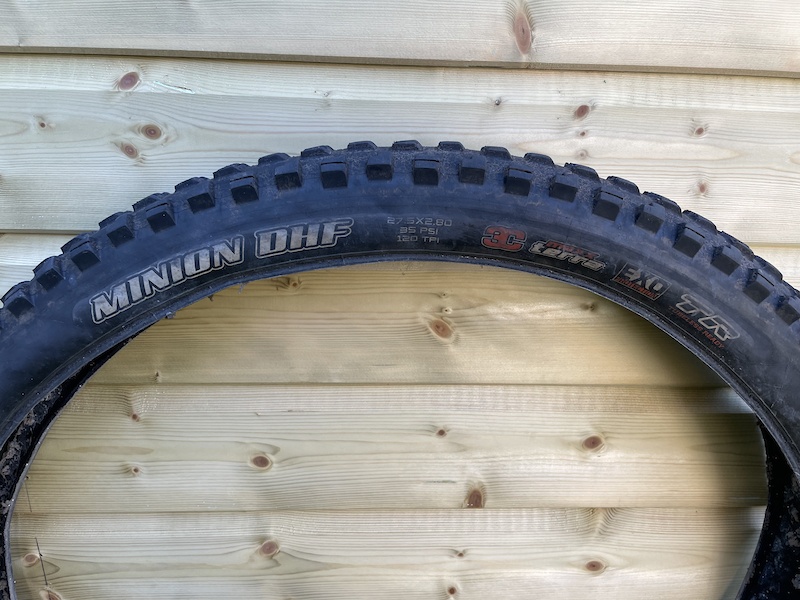 maxxis minion 27 5x2 8