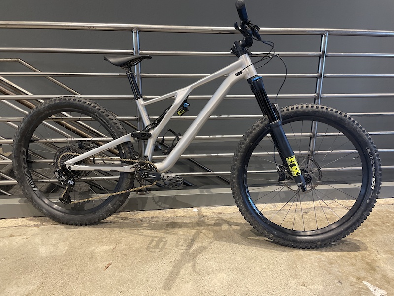2019 specialized stumpjumper evo 27.5