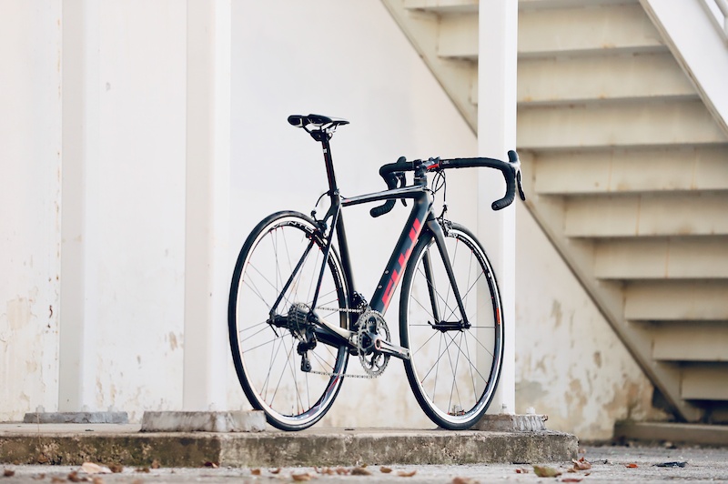 2020 Fuji SL 1.1 Carbon Road Bike 54 cm For Sale