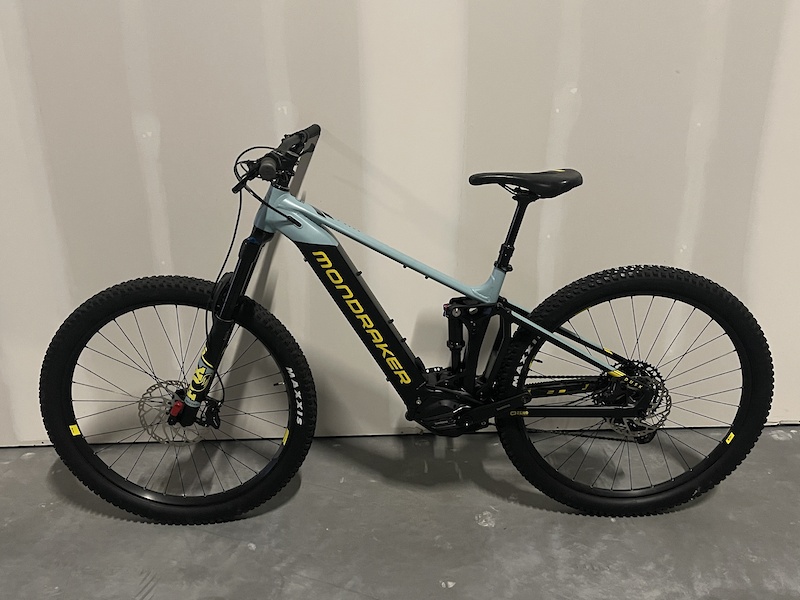 dusk r 2021
