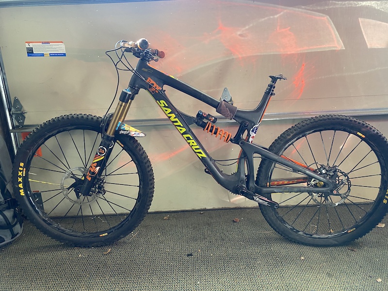 2016 Santa Cruz Nomad V3 For Sale