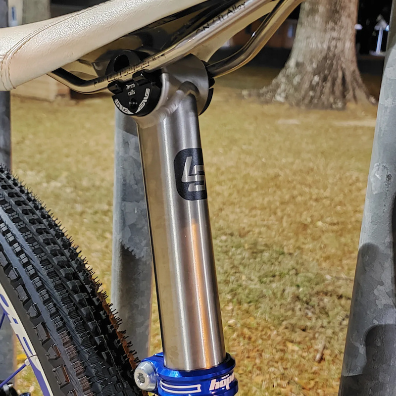 New Stikrd graphics and Litespeed Ti seatpost for the Cachet