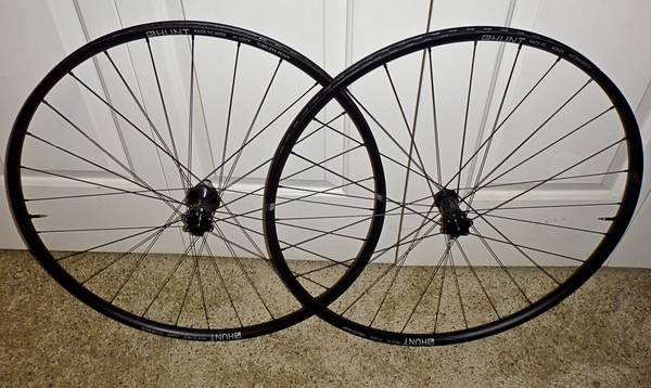 hunt race xc wide mtb wheelset