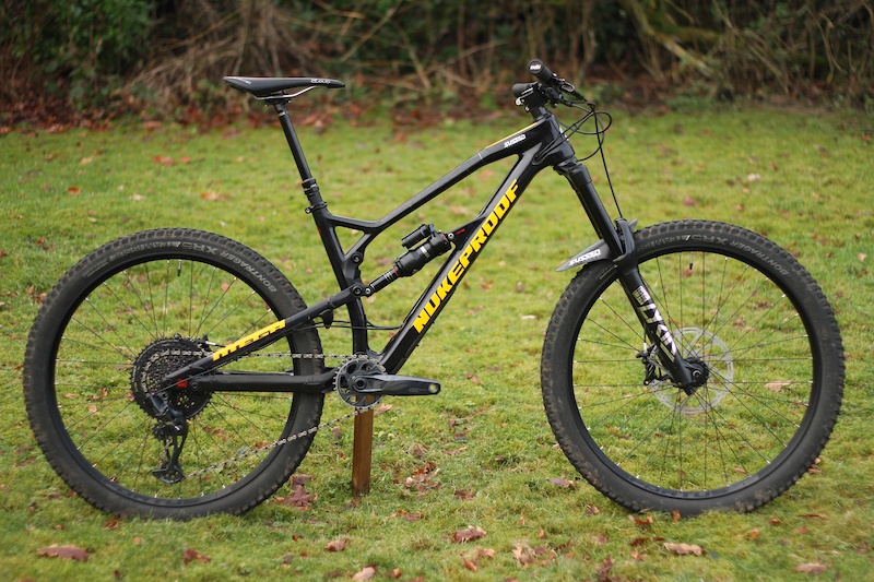 Nukeproof mega hot sale 275 carbon pro