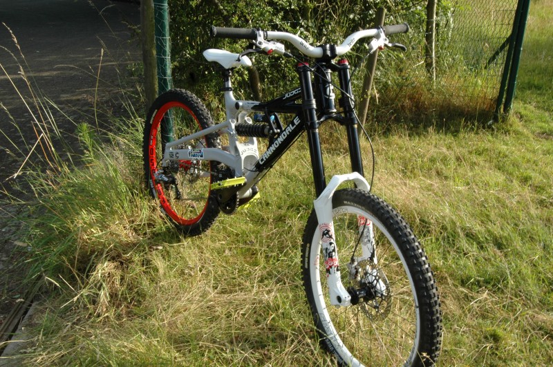 my new cannondale judge dh bike for the 08-09 season
