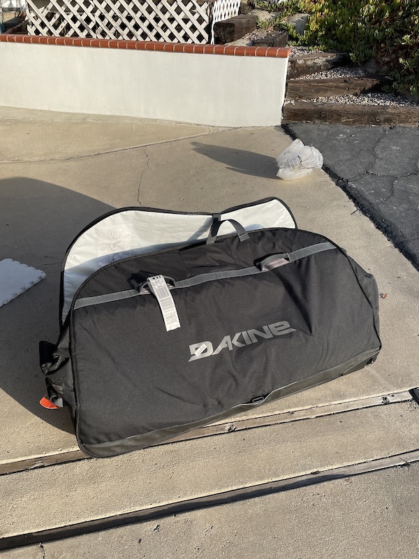 dakine bike roller bag black