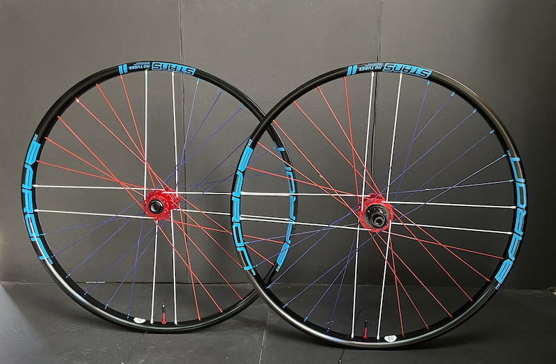 SALE Hope PRO 5 Custom Dirt Jump wheelsets For Sale