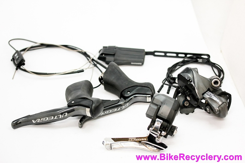 2020 Shimano Ultegra Di2 6770 Group: F/R Derailleur-ST For Sale