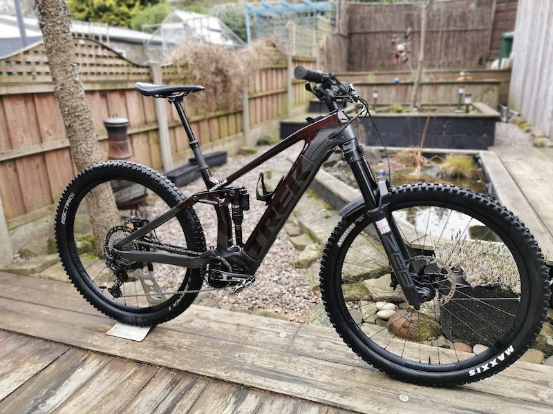 2021 Trek Rail 9.8 XT 29er Electric 