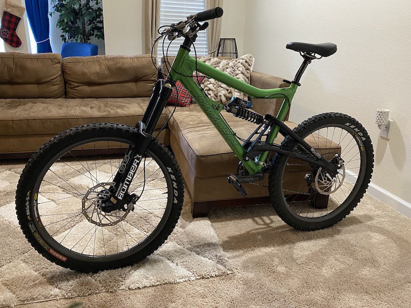 2005 Santa Cruz Bullit Size Large For Sale