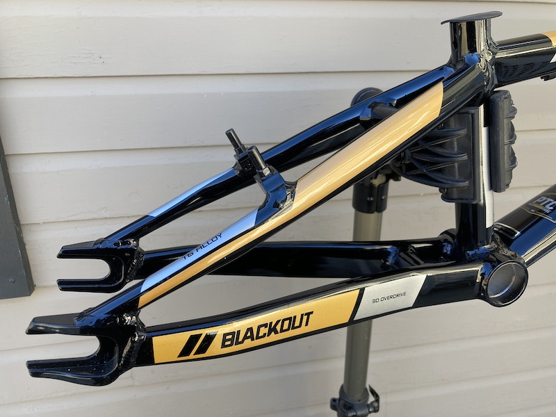 Haro hotsell blackout frame