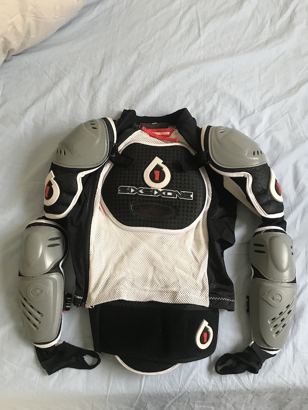 661 Full Body Armour (M) For Sale