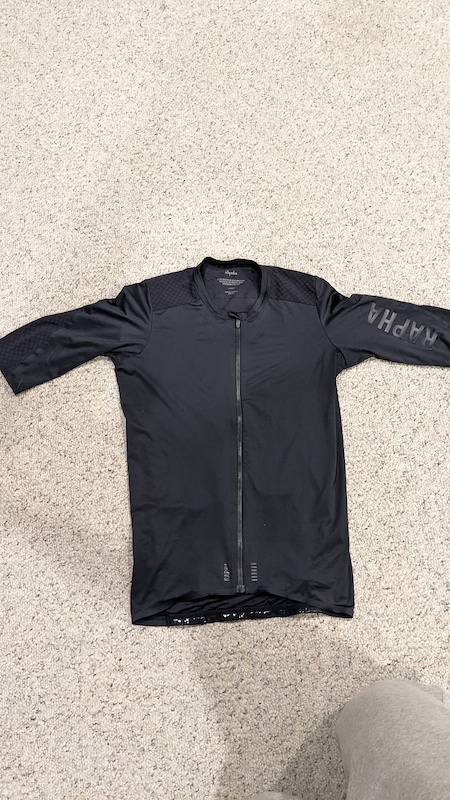 2019 Rapha Aero Jersey Large Black For Sale