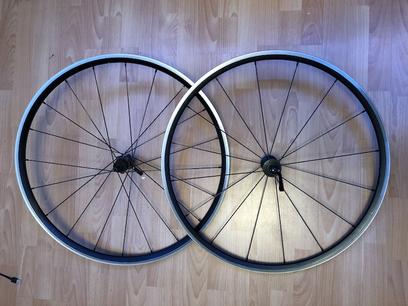 shimano rs11 wheelset weight