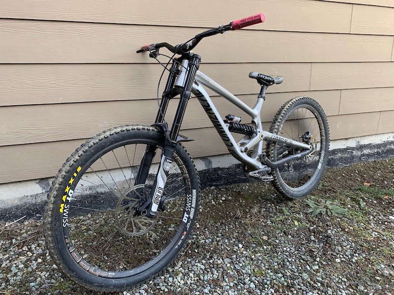 commencal furious 2018