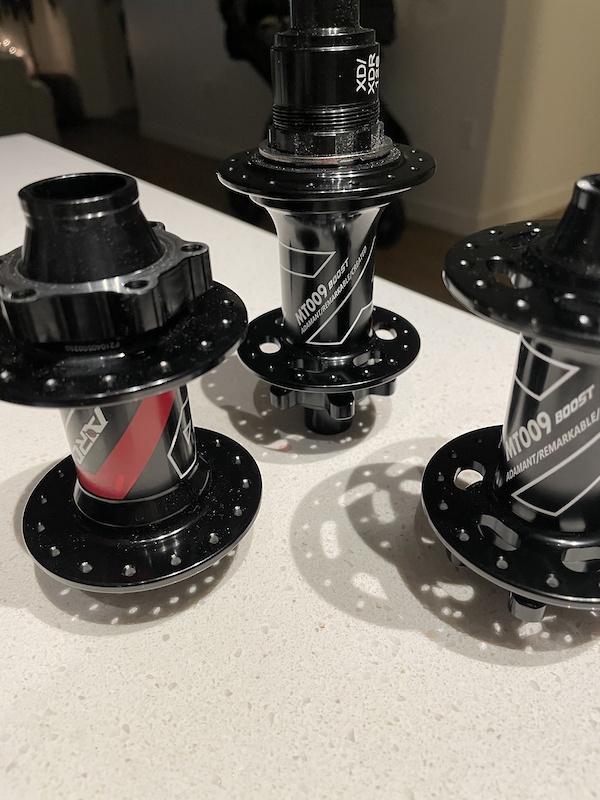 2022 ARC Racing Hubs - 6 Pawls, 114T, 32H, Loud For Sale