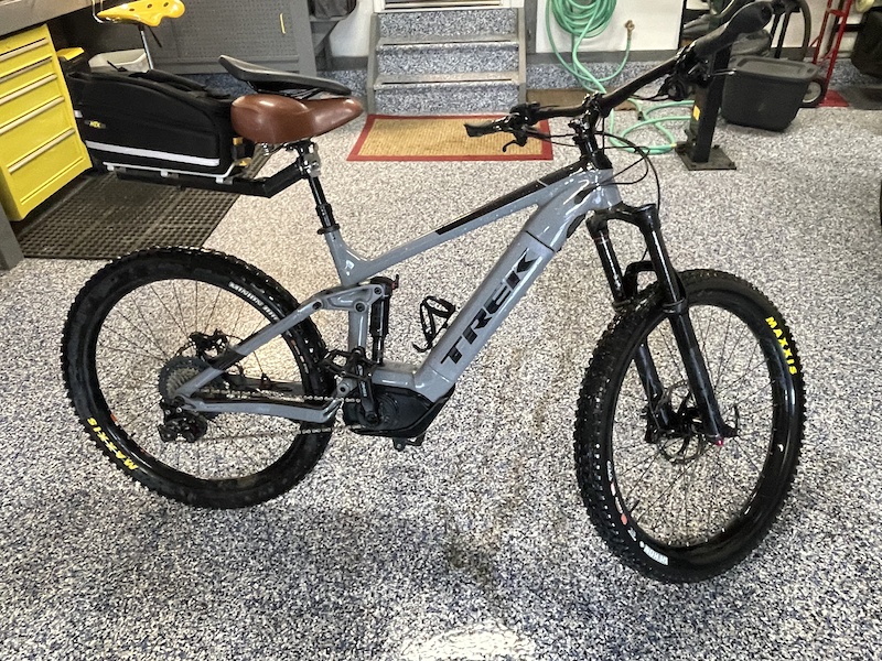 trek powerfly lt 7