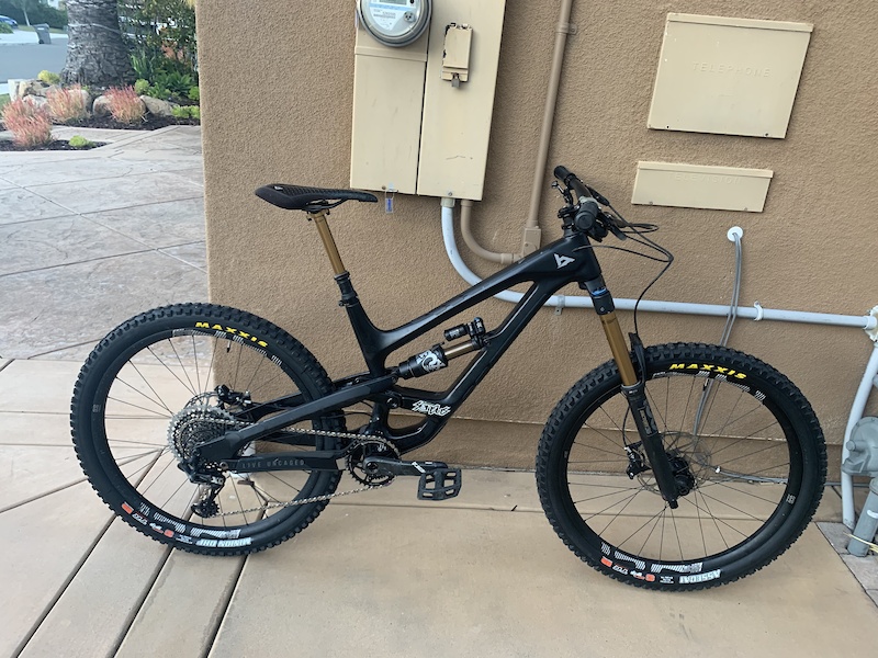 yt capra pro race 2020 review