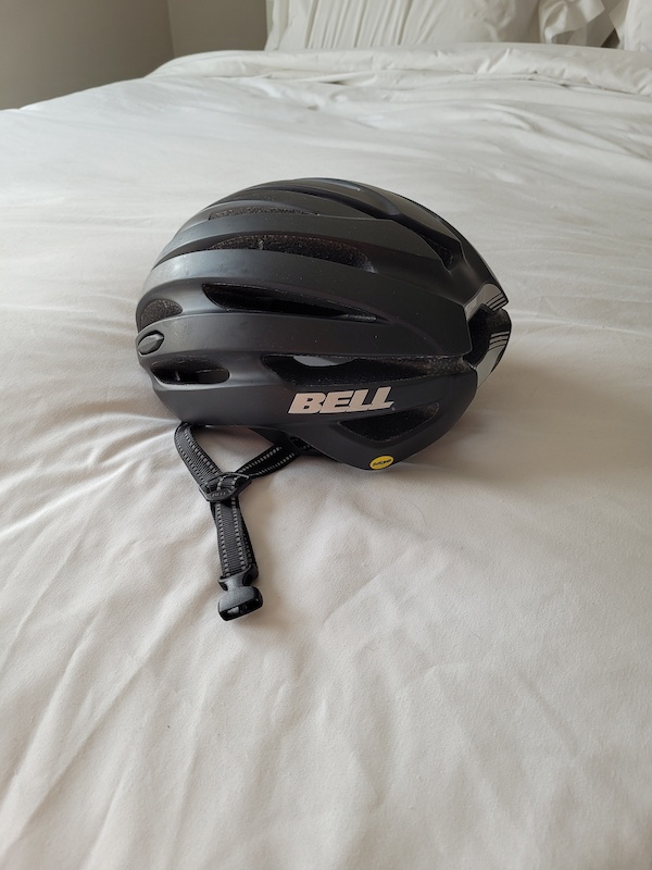 2020 Bell Cycling Helmet For Sale