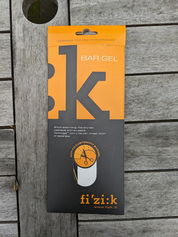 fizik road handlebar gel