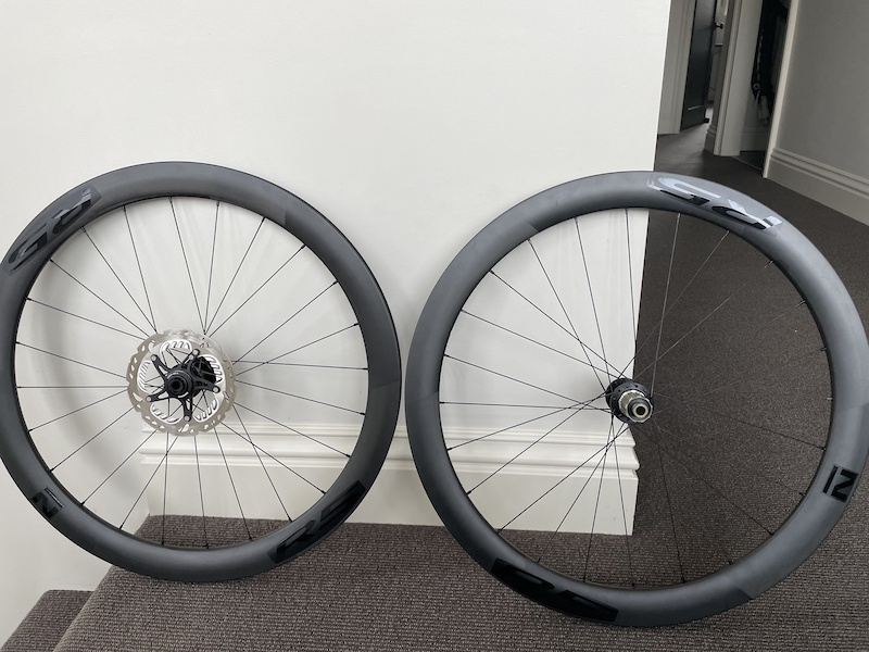 2019 Novatec S3 carbon disc road set For Sale