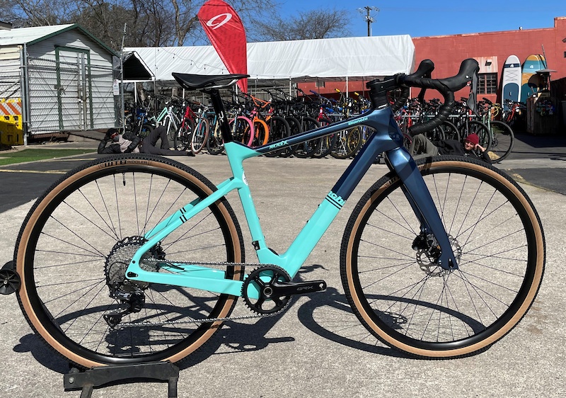 2022 Bianchi Arcadex For Sale