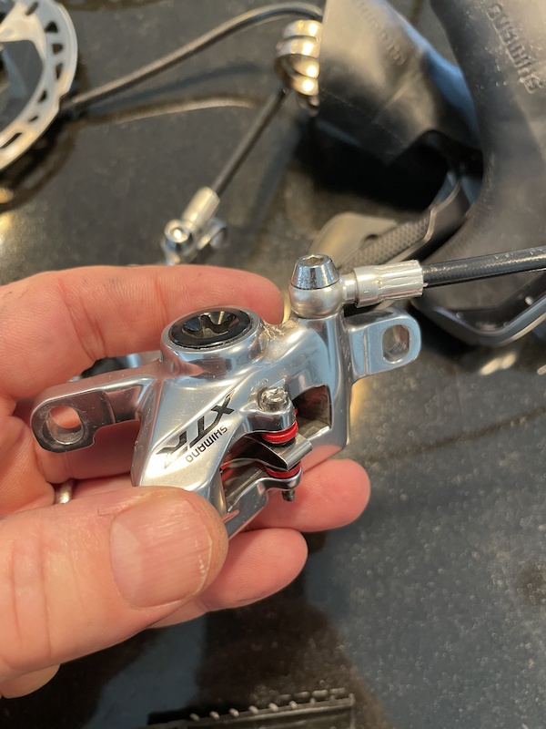 2018 Shimano DI2 shifters, XTR brake, battery & rotors For Sale