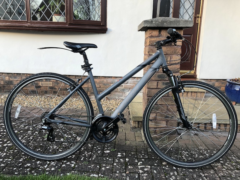 merida crossway 10v hybrid bike review