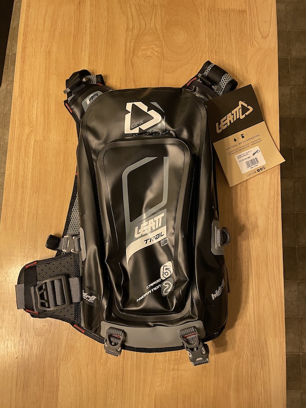 2022 Leatt 2.0 Trail Wp Hydration System For Sale