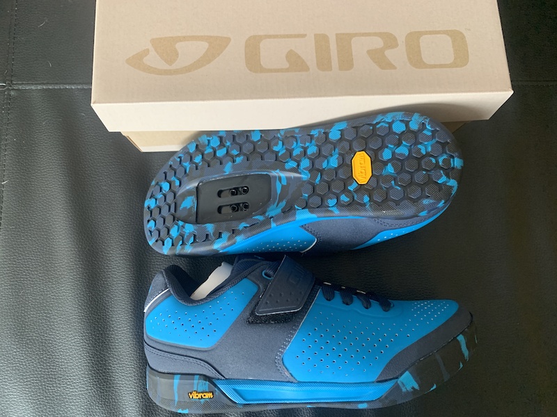 giro chamber mens cycling shoes