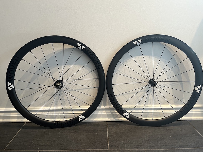 rim brakes carbon wheels