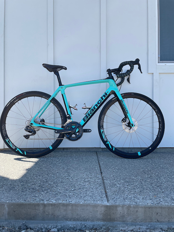 bianchi infinito cv disc ultegra di2