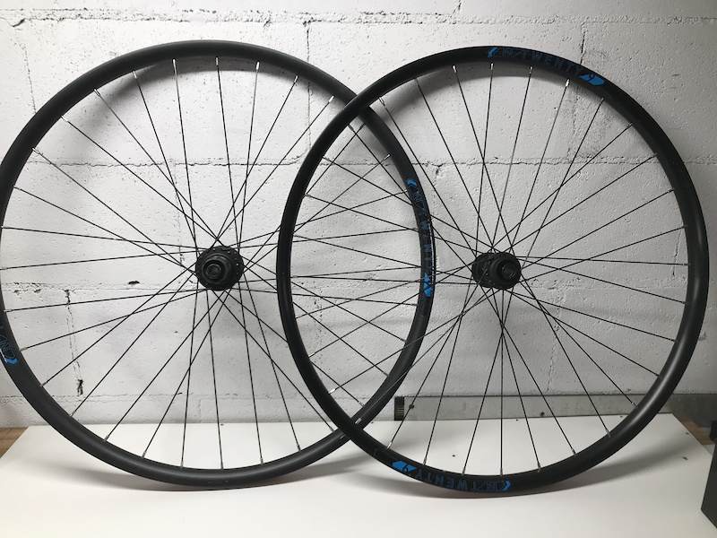 2017 29er 27mm inner width wheelset For Sale