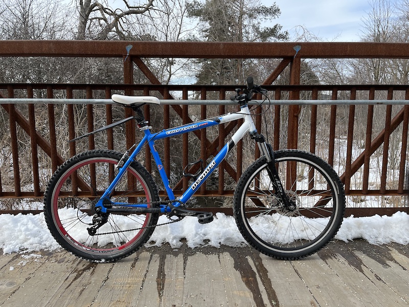 red chilli bike