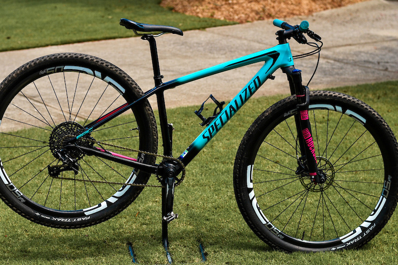 specialized epic woman
