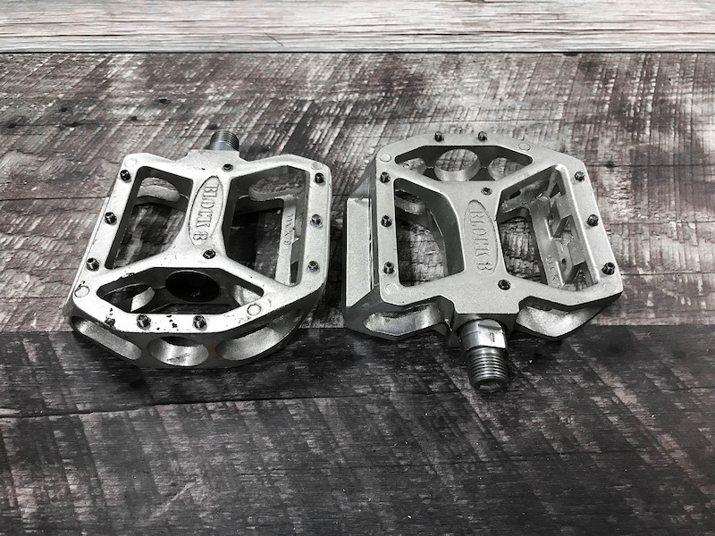 Block 8 platform pedals sealed bearing For Sale