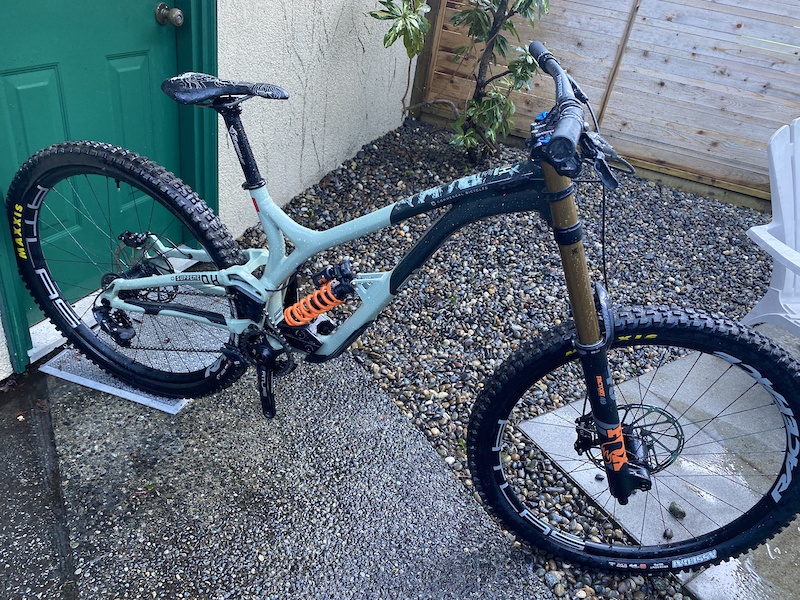 commencal supreme 2021