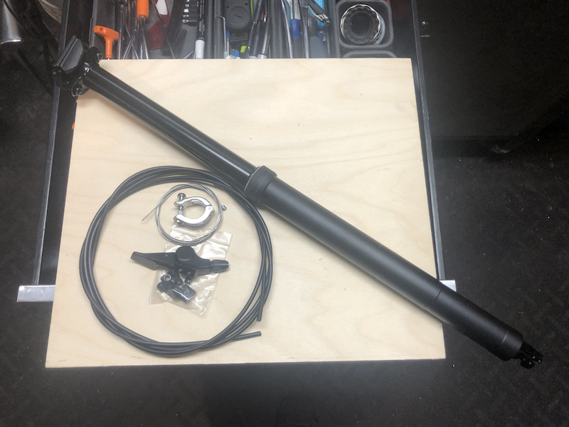 2022 Canyon Dropper Post 200mm 30.9mm w/remote For Sale