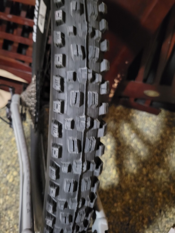 maxxis assegai 27.5 x2 8