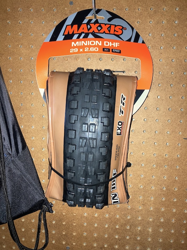 maxxis minion dhf 29x2 6